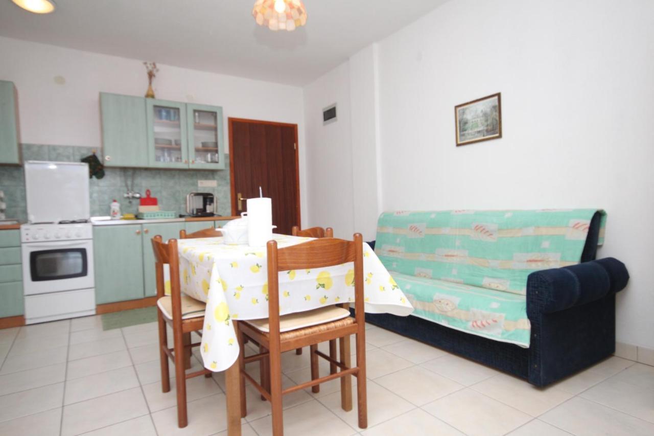 Apartment Sali 8152B Dış mekan fotoğraf